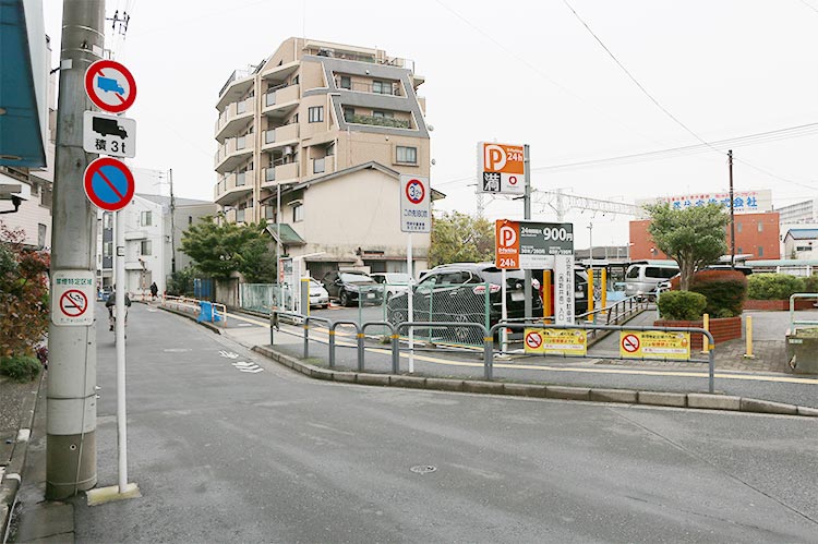 Dパーキング西新井駅前第1